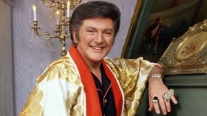liberace_portrait