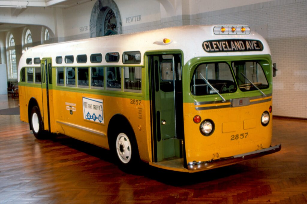 rosa_parks_bus